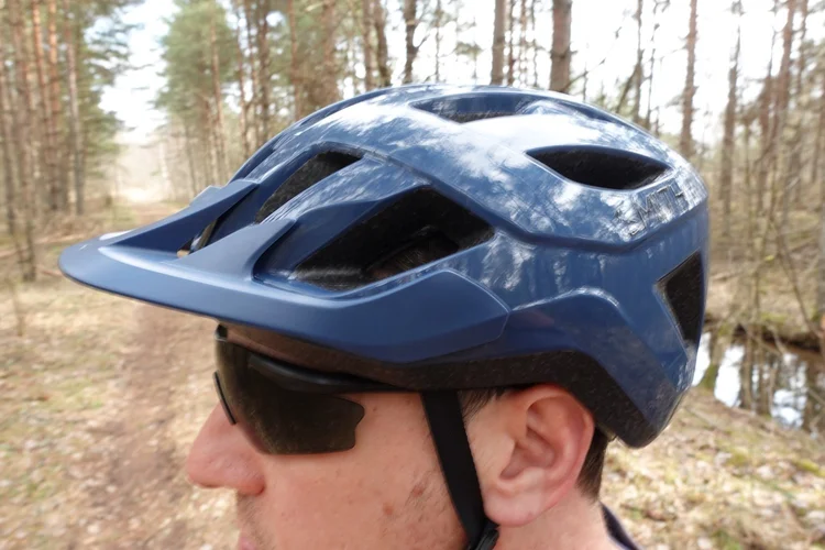 Smith Convoy MIPS helmet review — Tales of Adventure - by Hiatus
